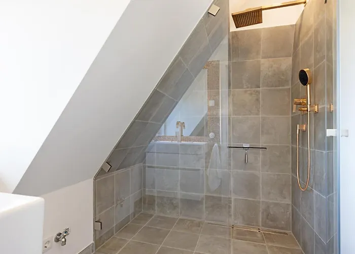 Haus Ingeborg * List